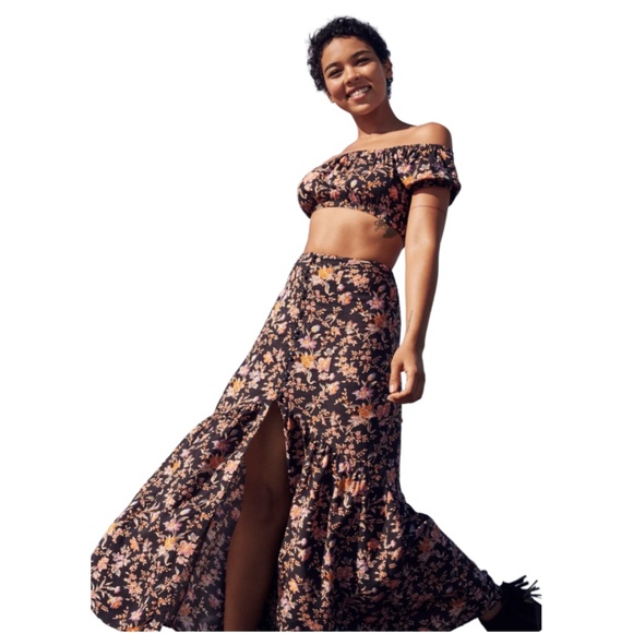 American Eagle Outfitters Dresses & Skirts - American Eagle Black Floral Boho Maxi Skirt Sz 10 Cottagecore Fairy Prairie